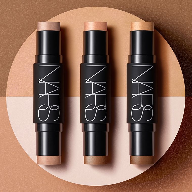 Foto de três base bastão Nars